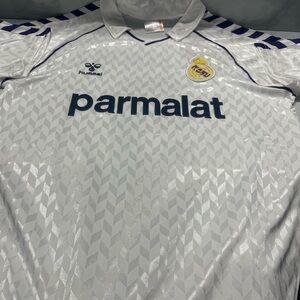 Hugo Sánchez Madrid white